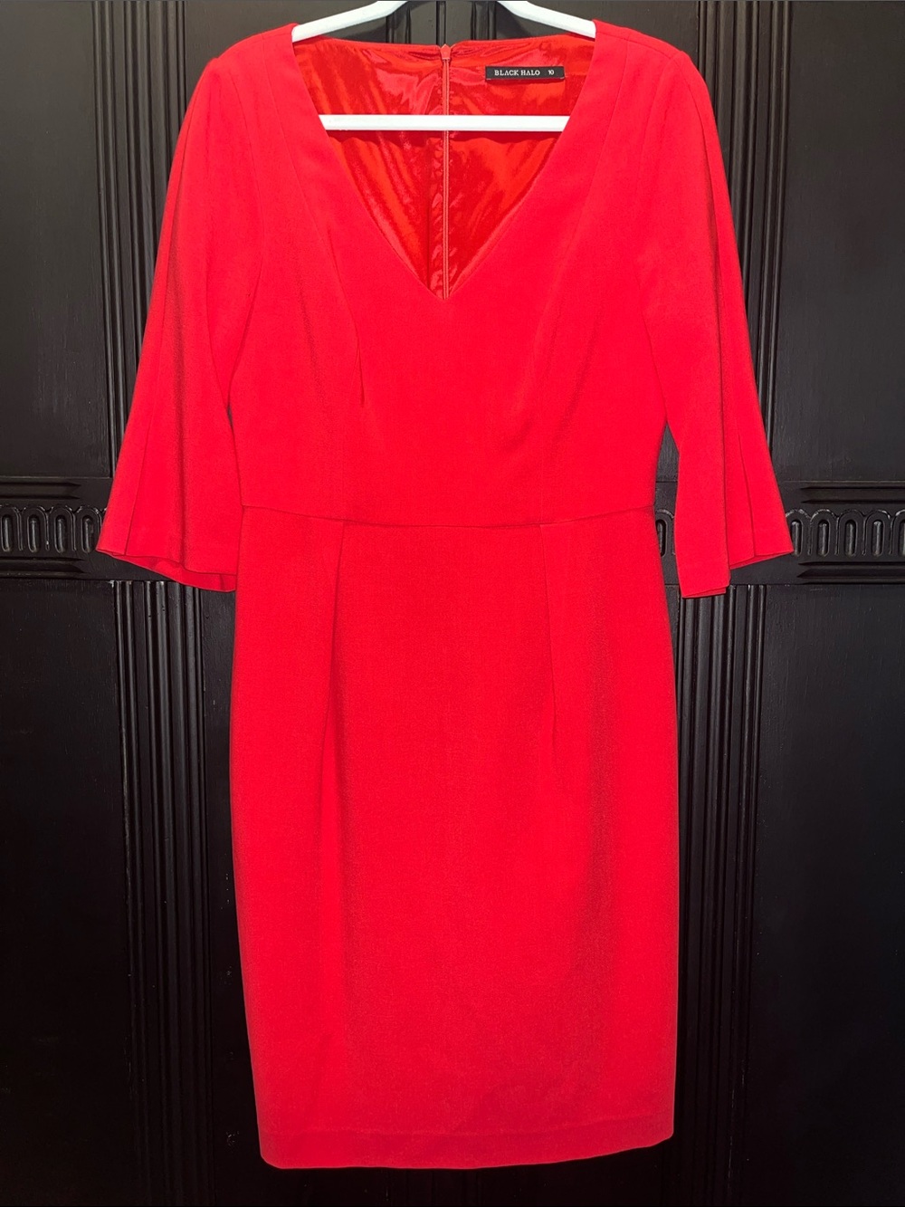 Black Halo Red V-Neck Midi Dress